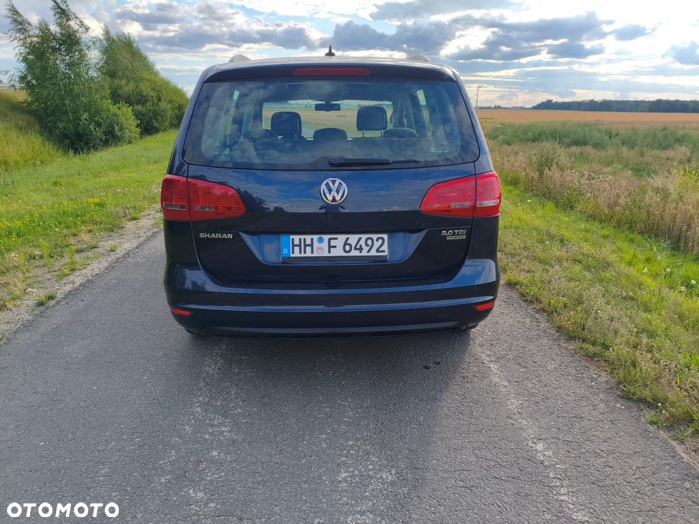 Volkswagen Sharan 2.0 TDI Comfortline - 24