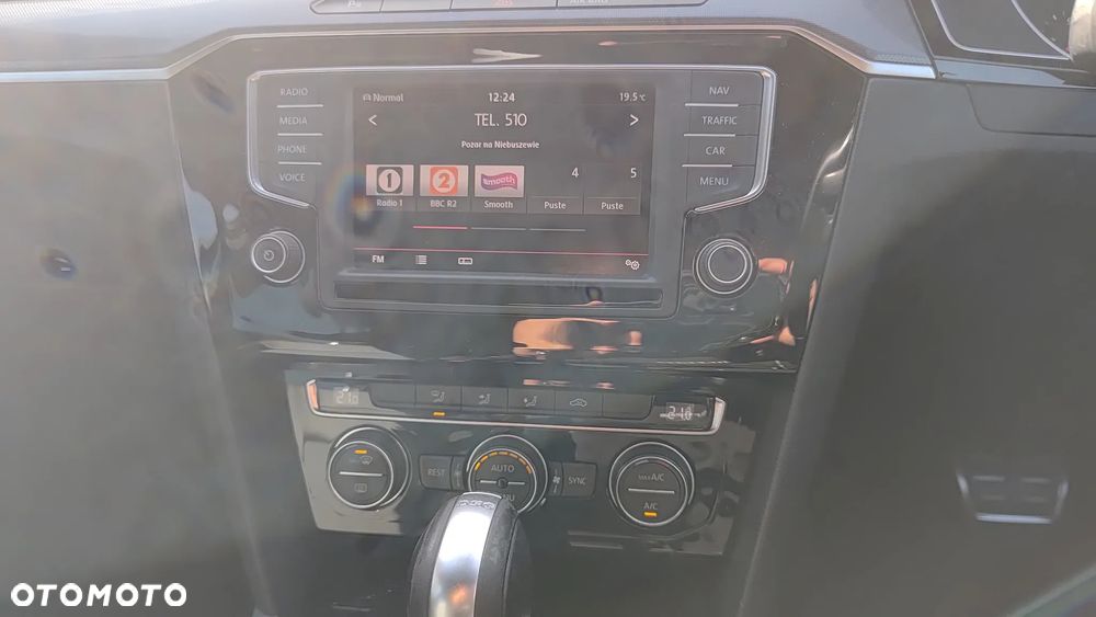Volkswagen Passat - 9