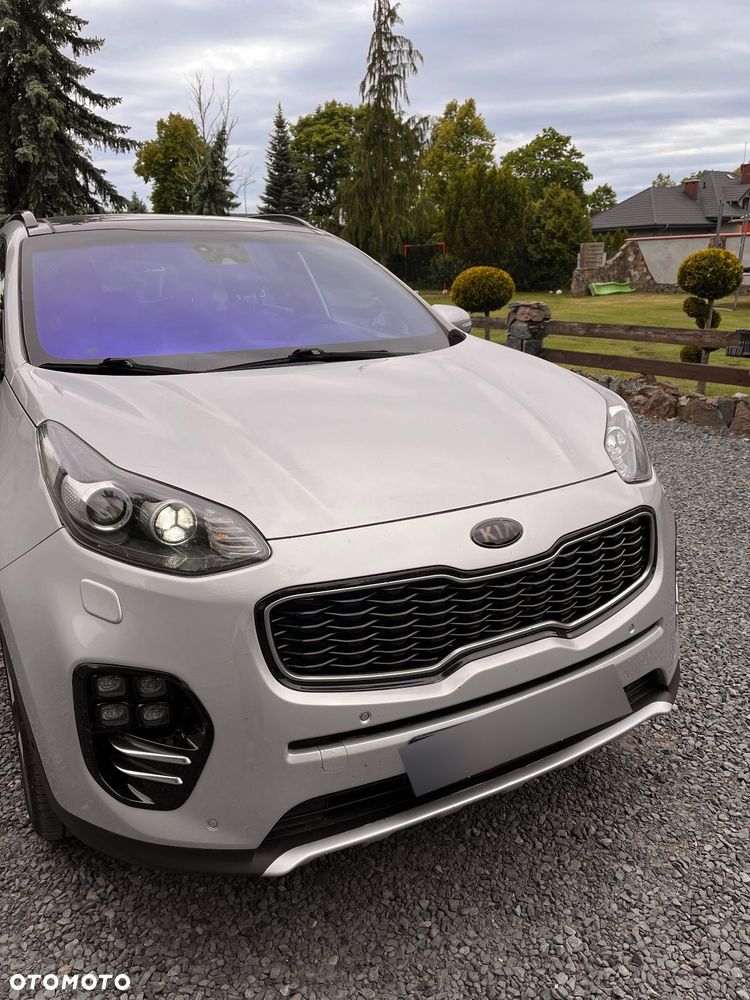 Kia Sportage 2,0 CRDI AWD GT Line - 4