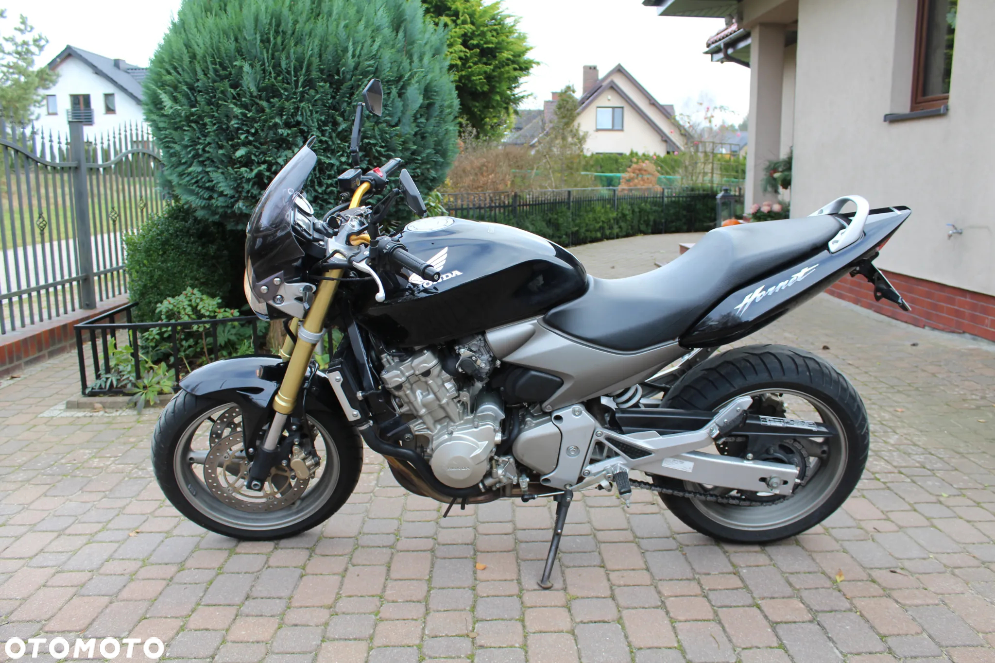 Honda CB - 2
