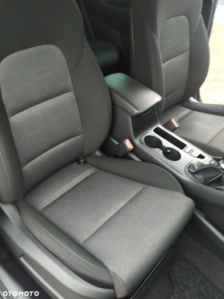 Hyundai Tucson 1.6 GDi Comfort 2WD - 3