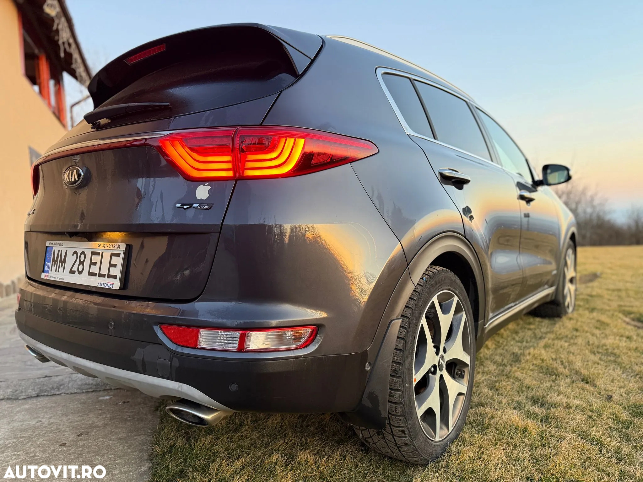 Kia Sportage 2.0 DSL 8AT HP 4x4 GT Line - 19