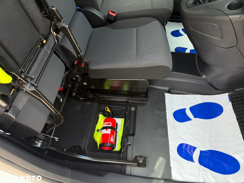 Citroën BERLINGO - 17