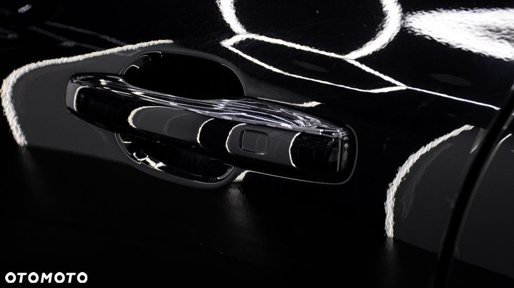 Volvo XC 60 T6 Plug-In Hybrid AWD Core - 19