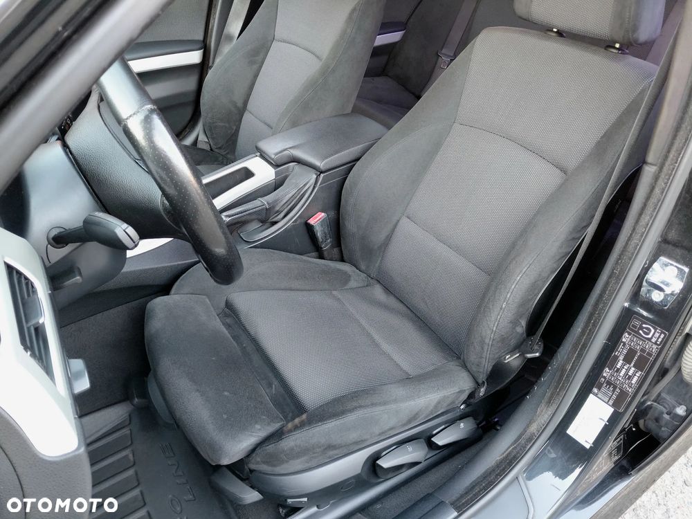 BMW 318I 2006 photo 5