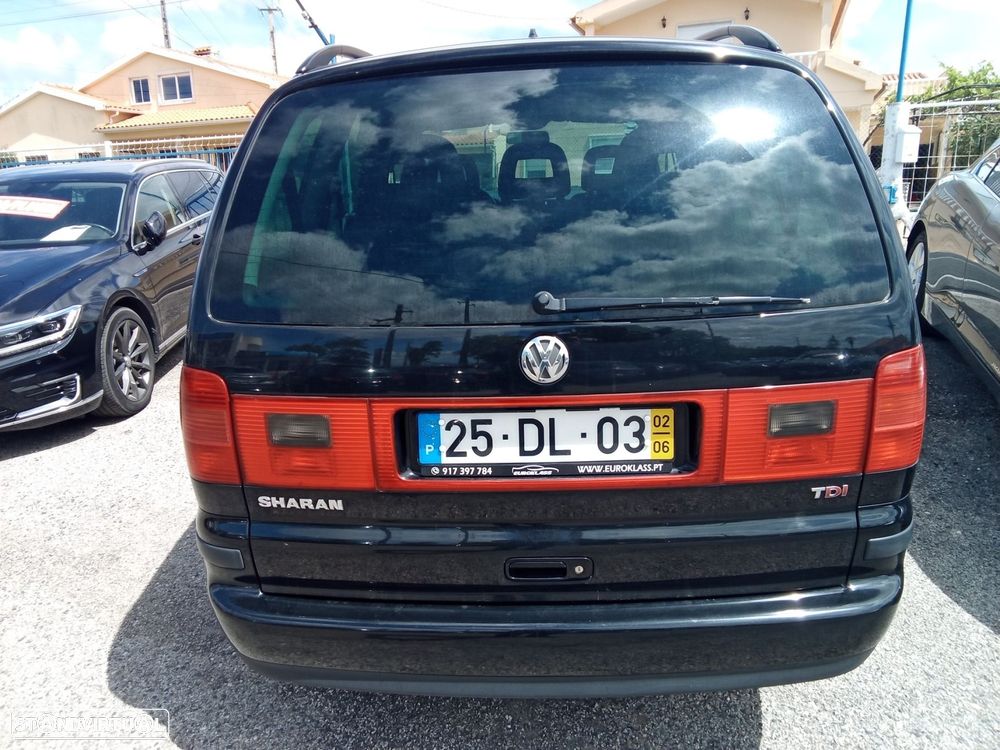 VW Sharan 1.9 TDi Highline - 9