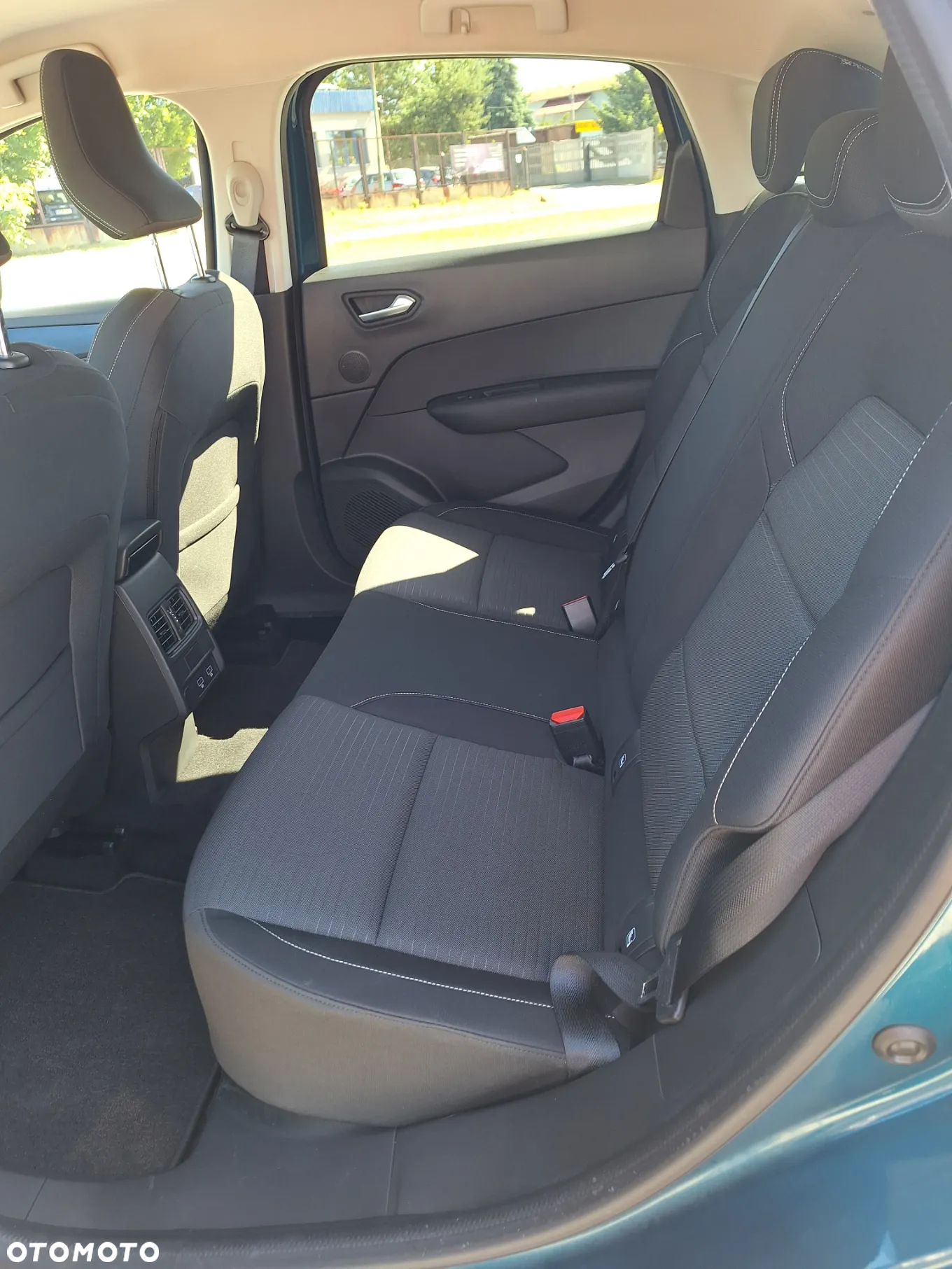 Renault Arkana TCe Mild Hybrid 140 EDC Techno - 16