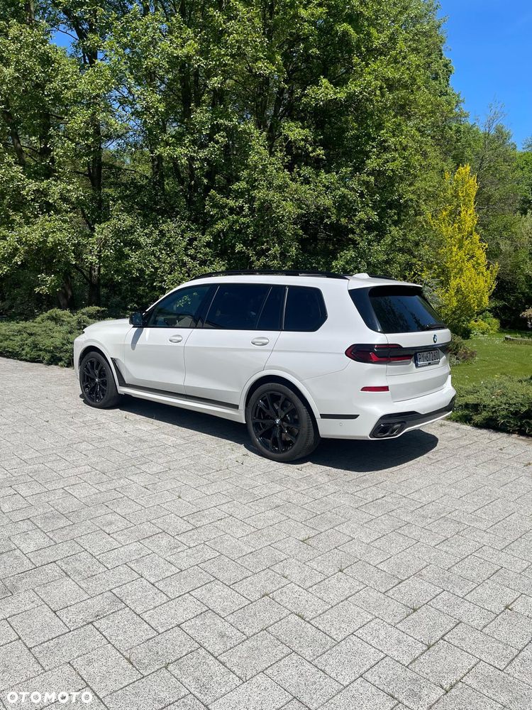 BMW X7 M60i xDrive mHEV sport - 2