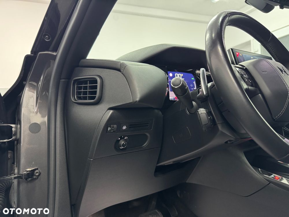 DS Automobiles DS 3 Crossback 1.5 BlueHDi So Chic - 14