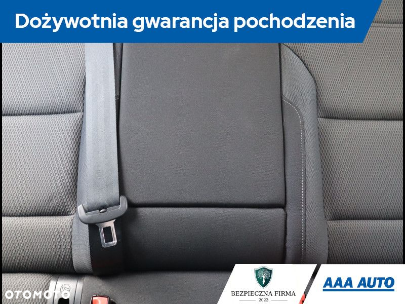 Volkswagen Golf - 11