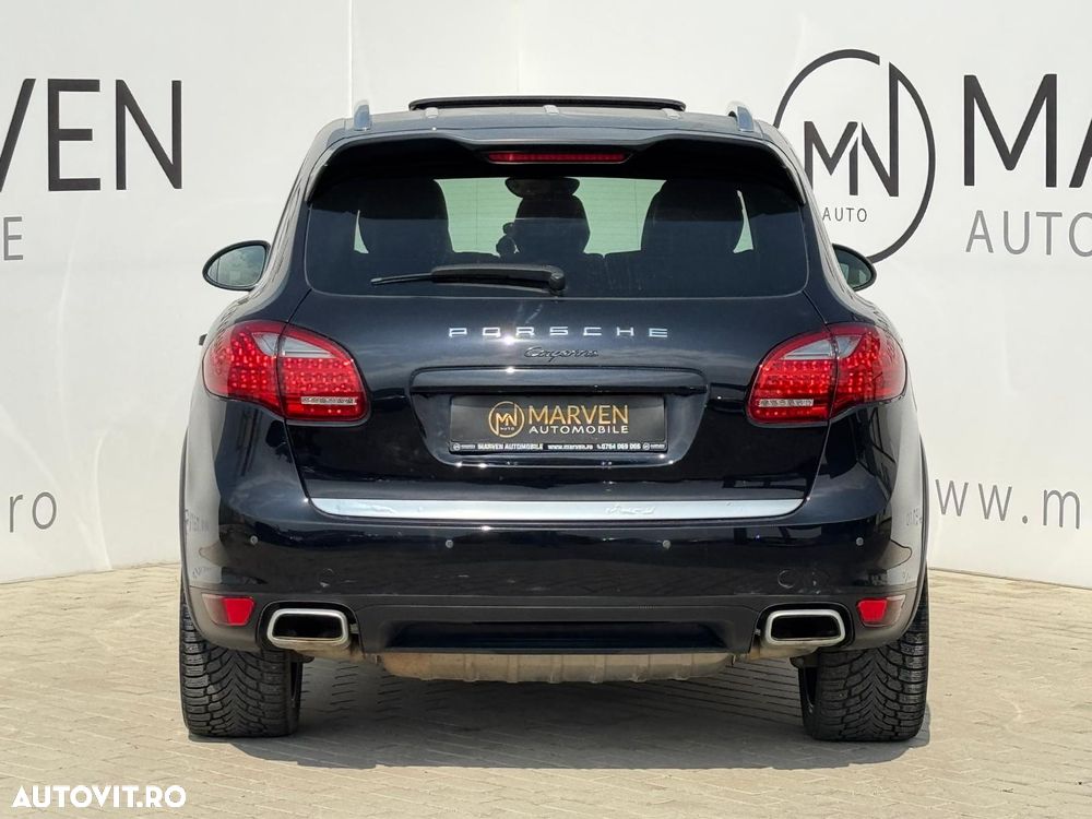 Porsche Cayenne 3.0TD TipTronic - 6