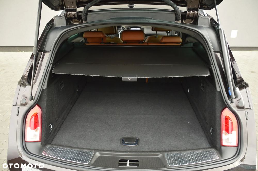 Opel Insignia 2.0 Turbo 4x4 Automatik Design Edition - 11