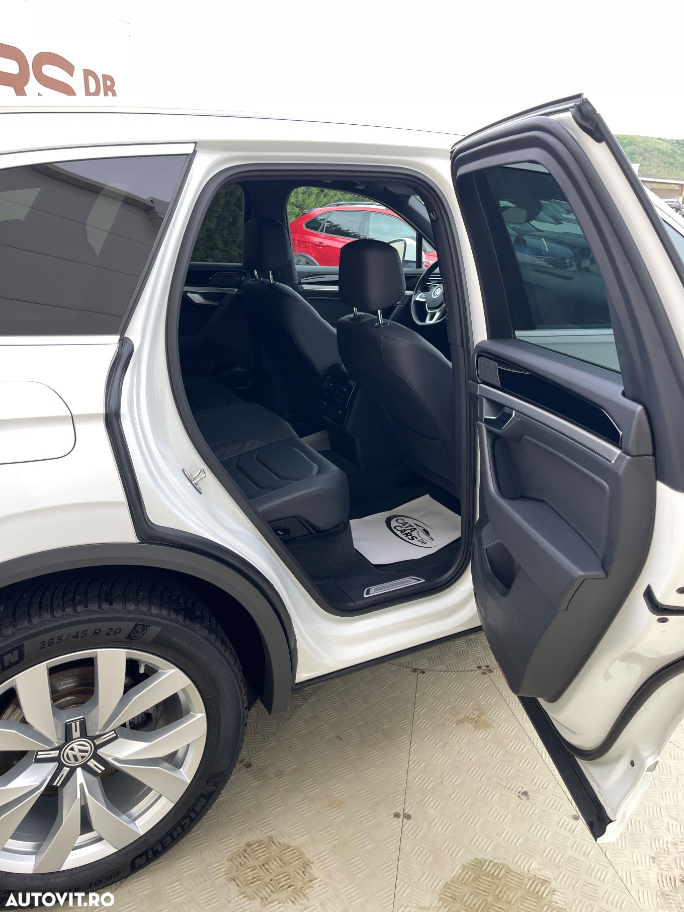 Volkswagen Touareg 3.0 V6 TDI 4Motion DPF Automatik Elegance - 22