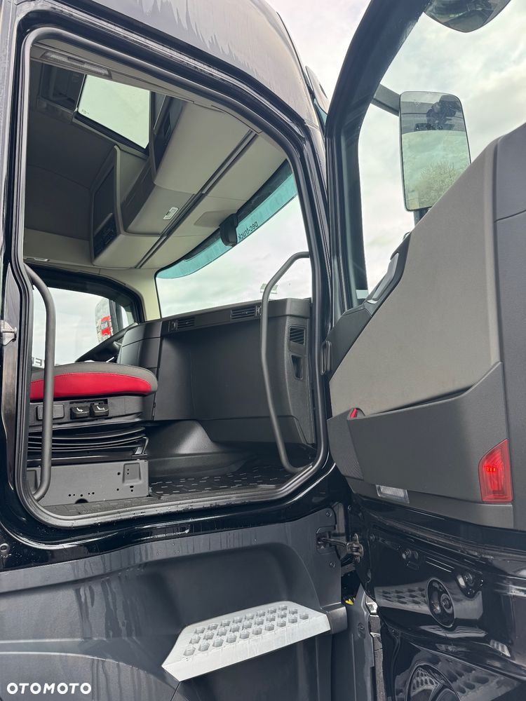 Volvo FH 500 / Automat  / Euro 6 / 2 Zbiorniki / Super Stan / z Francji / Po Kontrakcie - 17