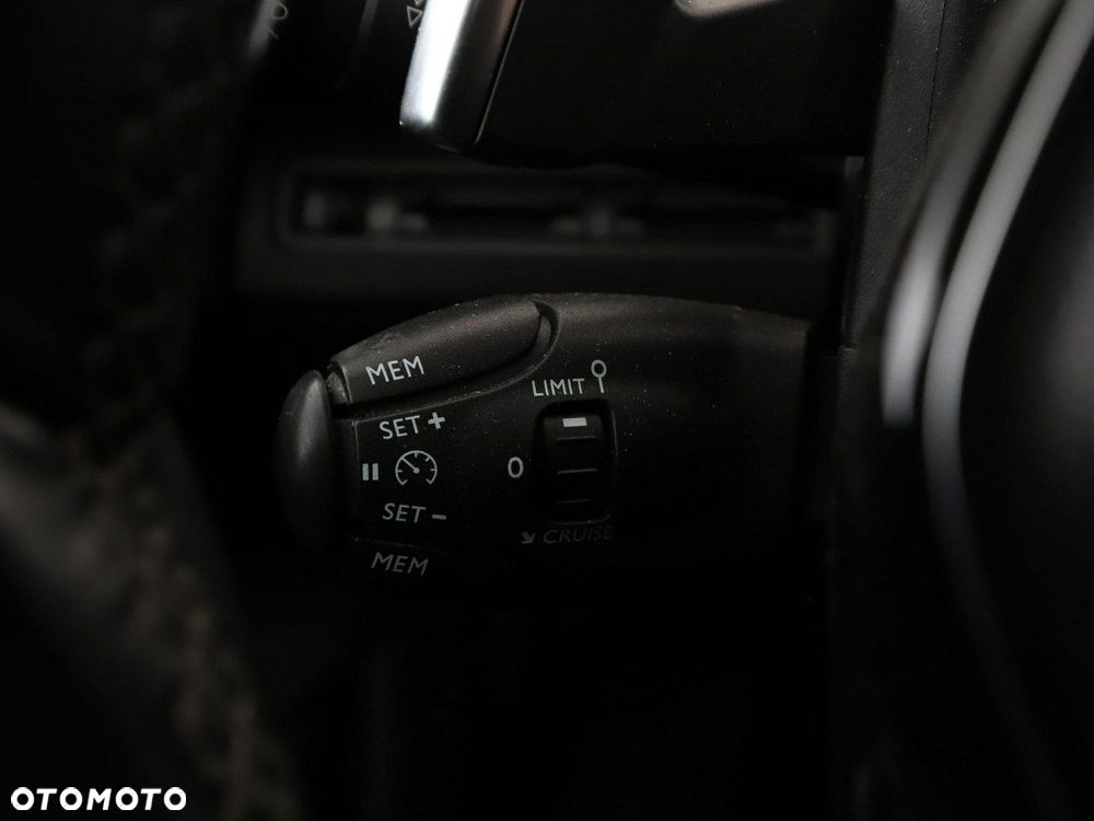 Peugeot 5008 BlueHDI 130 EAT8 Active Business-Paket - 33