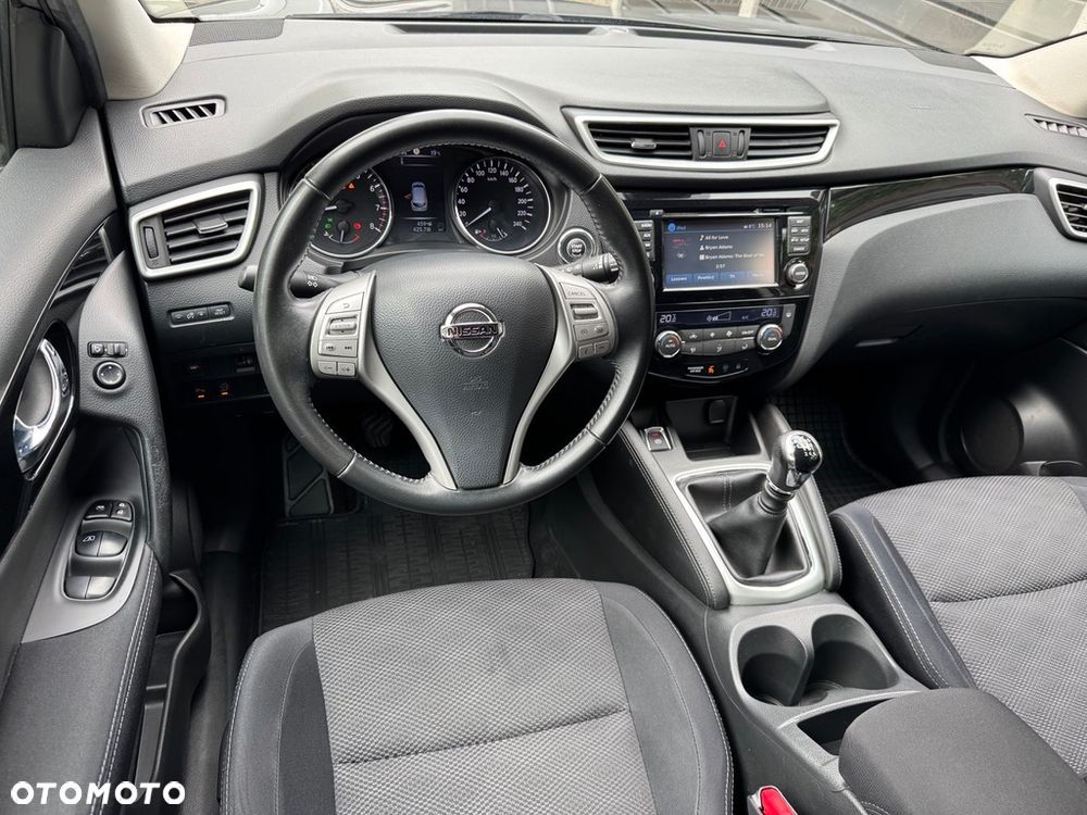 Nissan Qashqai 1.2 DIG-T N-Connecta - 31