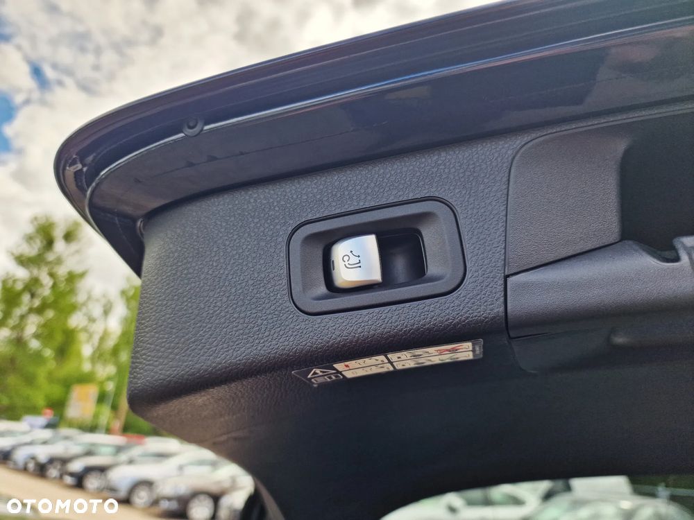 Mercedes-Benz Klasa C 200 (BlueTEC) d - 16