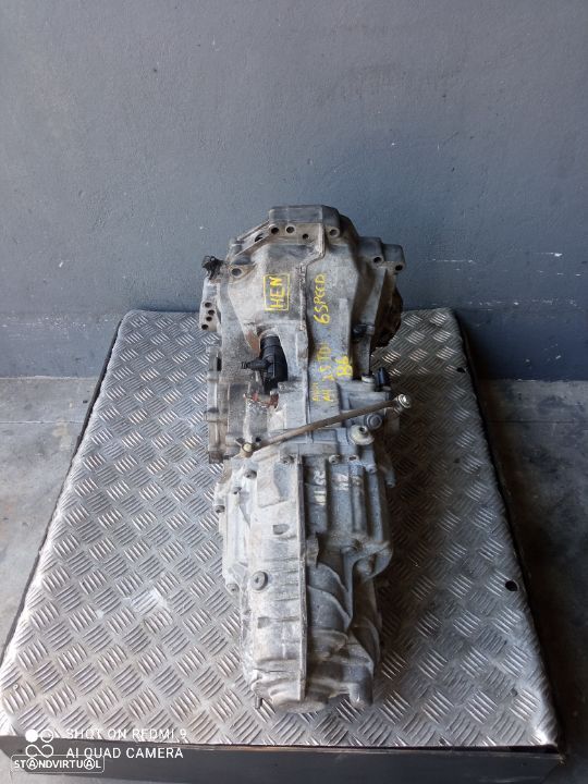 Caixa de 6 velocidades Audi A4 B6 2.5TDI REF: HEN - 2
