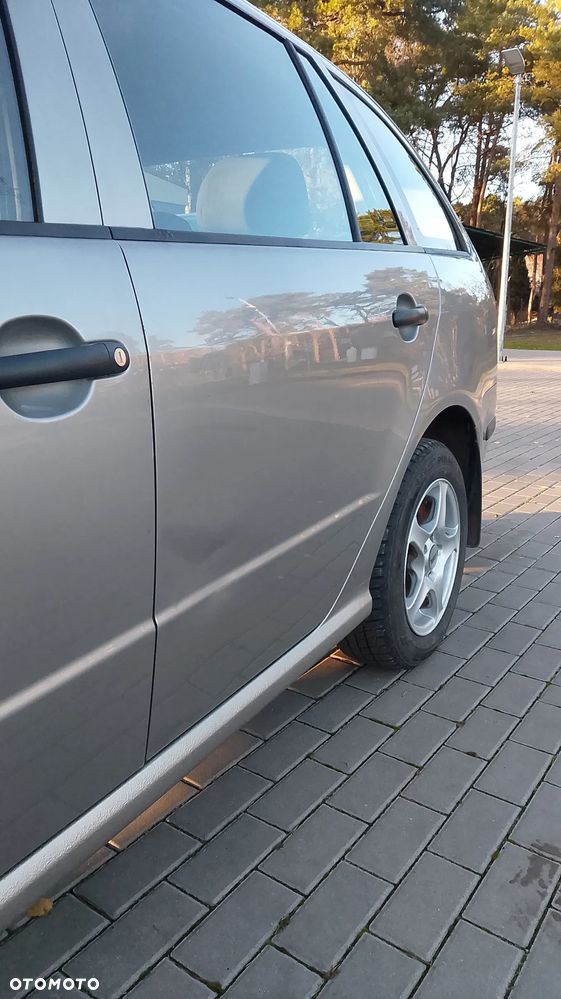 Skoda Fabia 1.4 16V Active - 21