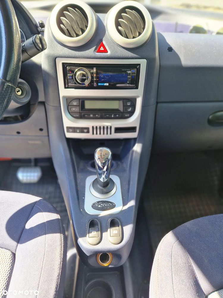 Peugeot 1007 - 5