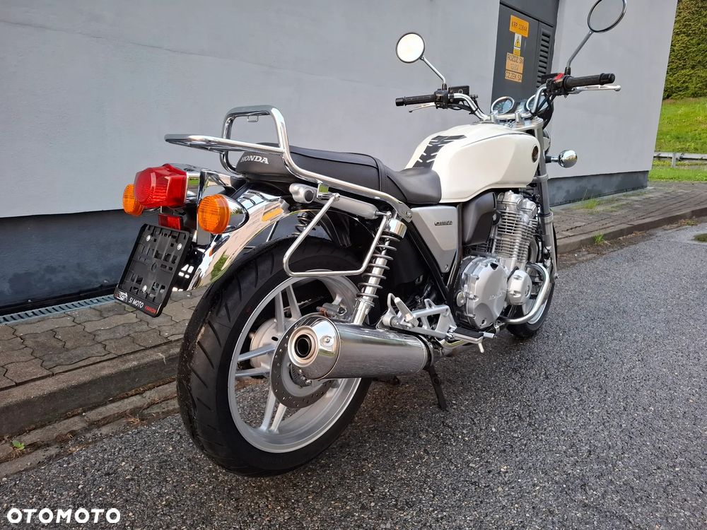 Honda CB - 3