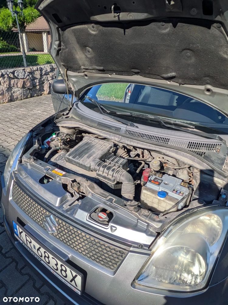 Suzuki Swift 1.3 GC (klm) - 23