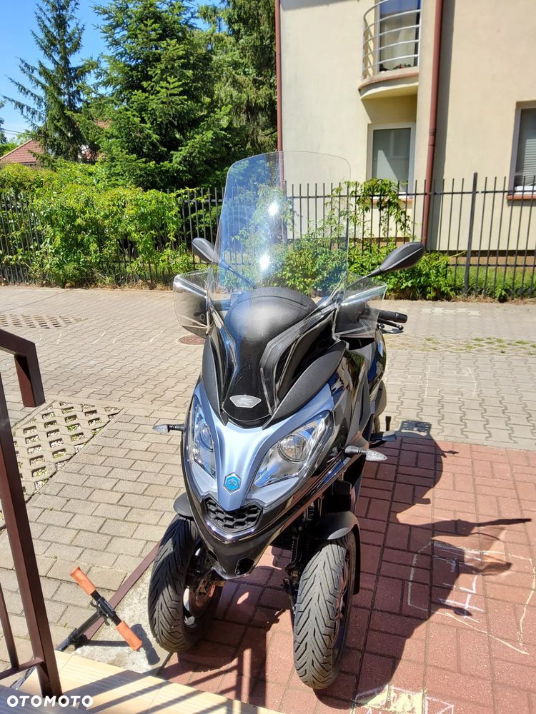 Piaggio MP-3 - 1