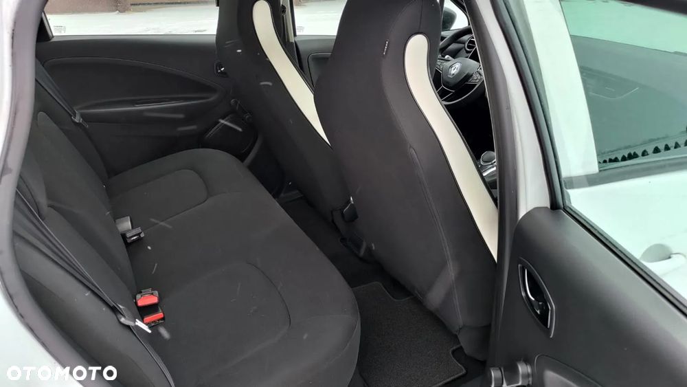 Renault Zoe - 36