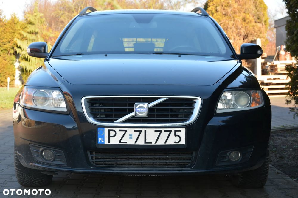 Volvo V50 2.0D DPF Momentum - 1