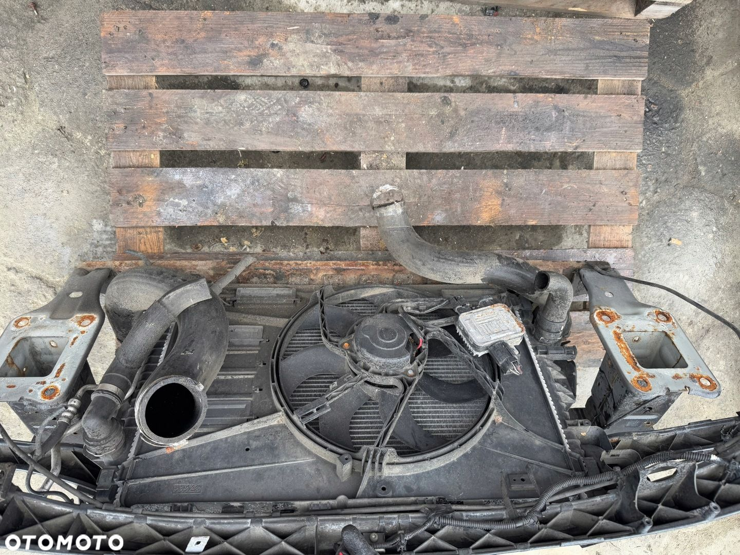 ford s-max mk1 2006r 2.5b pas przedni wzmocnienie chłodnice komplet - 8