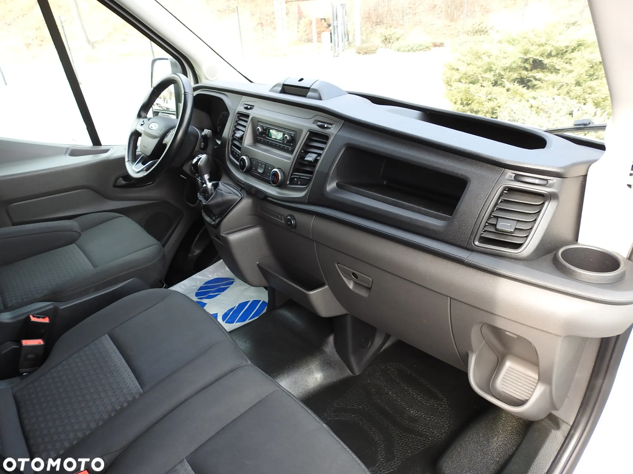 Ford TRANSIT  FURGON BRYGADÓWKA 6 MIEJSC TEMPOMAT LEDY KLIMATYZACJA 180KM [ U88643 ] - 35