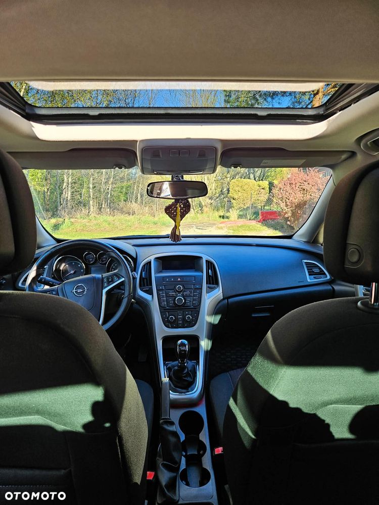 Opel Astra 1.7 CDTI - 12