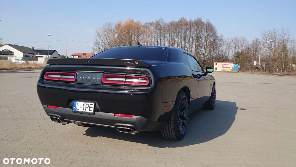 Dodge Challenger Automatik 392 Hemi Scat Pack Shaker - 38