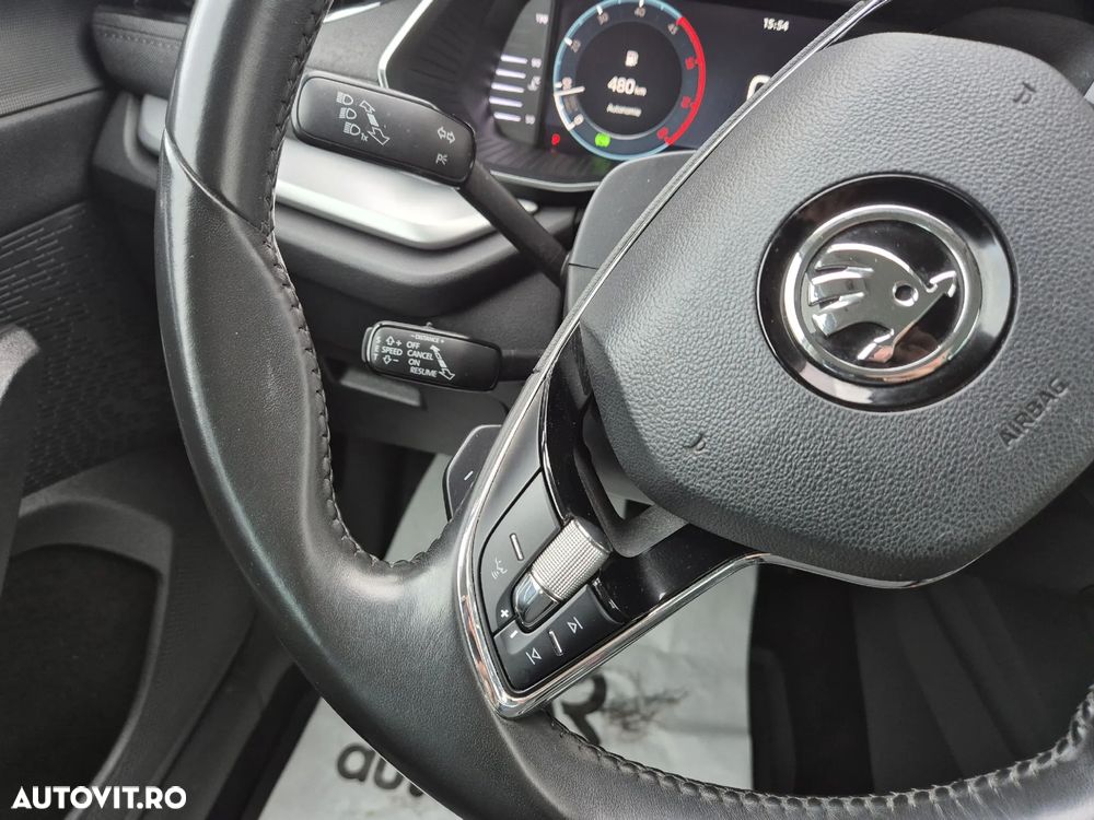 Skoda Octavia 2.0 TDI DSG Style - 16