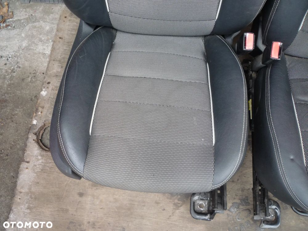 FORD FOCUS MK2 LIFT  FOTEL LEWY LUB PRAWY - 3