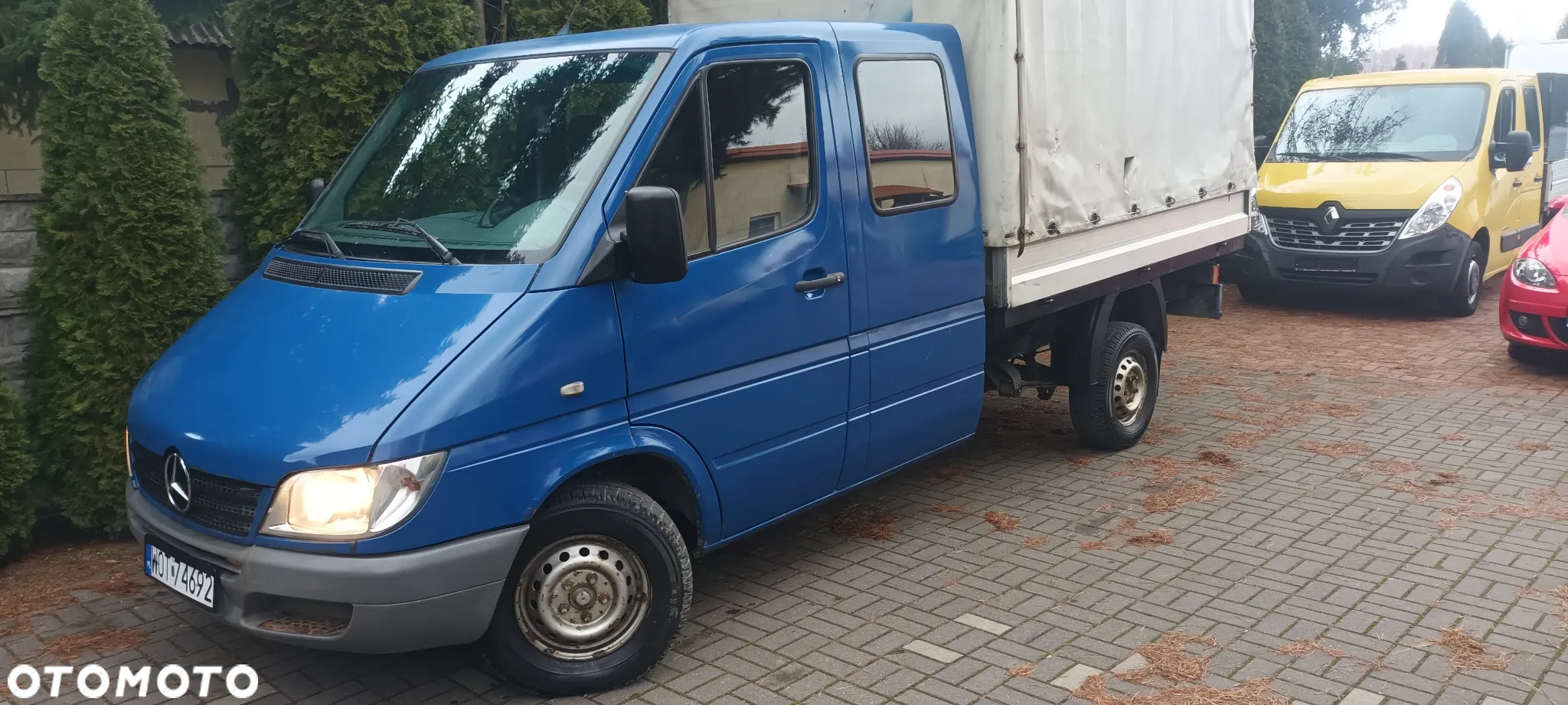 Mercedes-Benz Sprinter - 12