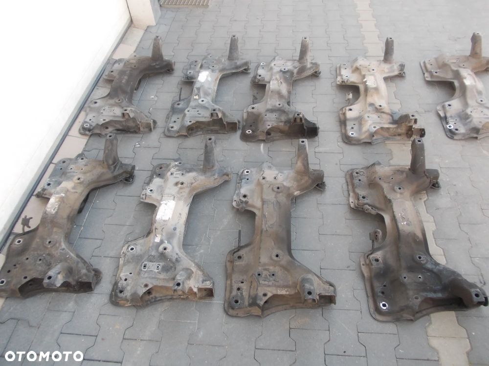 Belka kołyska sanki Fiat Grande Punto Evo Mito zdrowa - 3