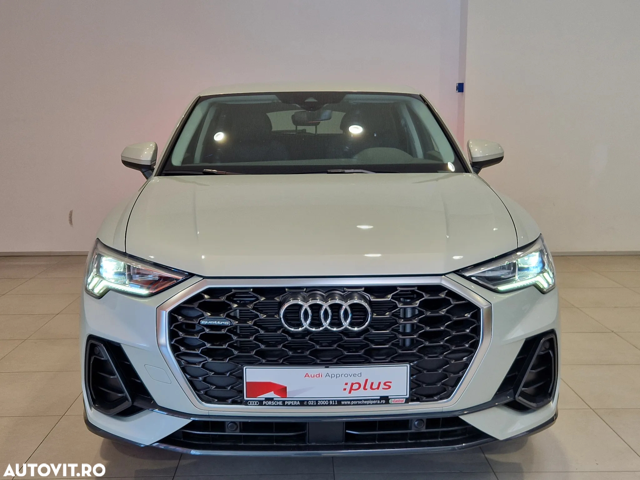 Audi Q3 2.0 40 TFSI S tronic quattro - 4