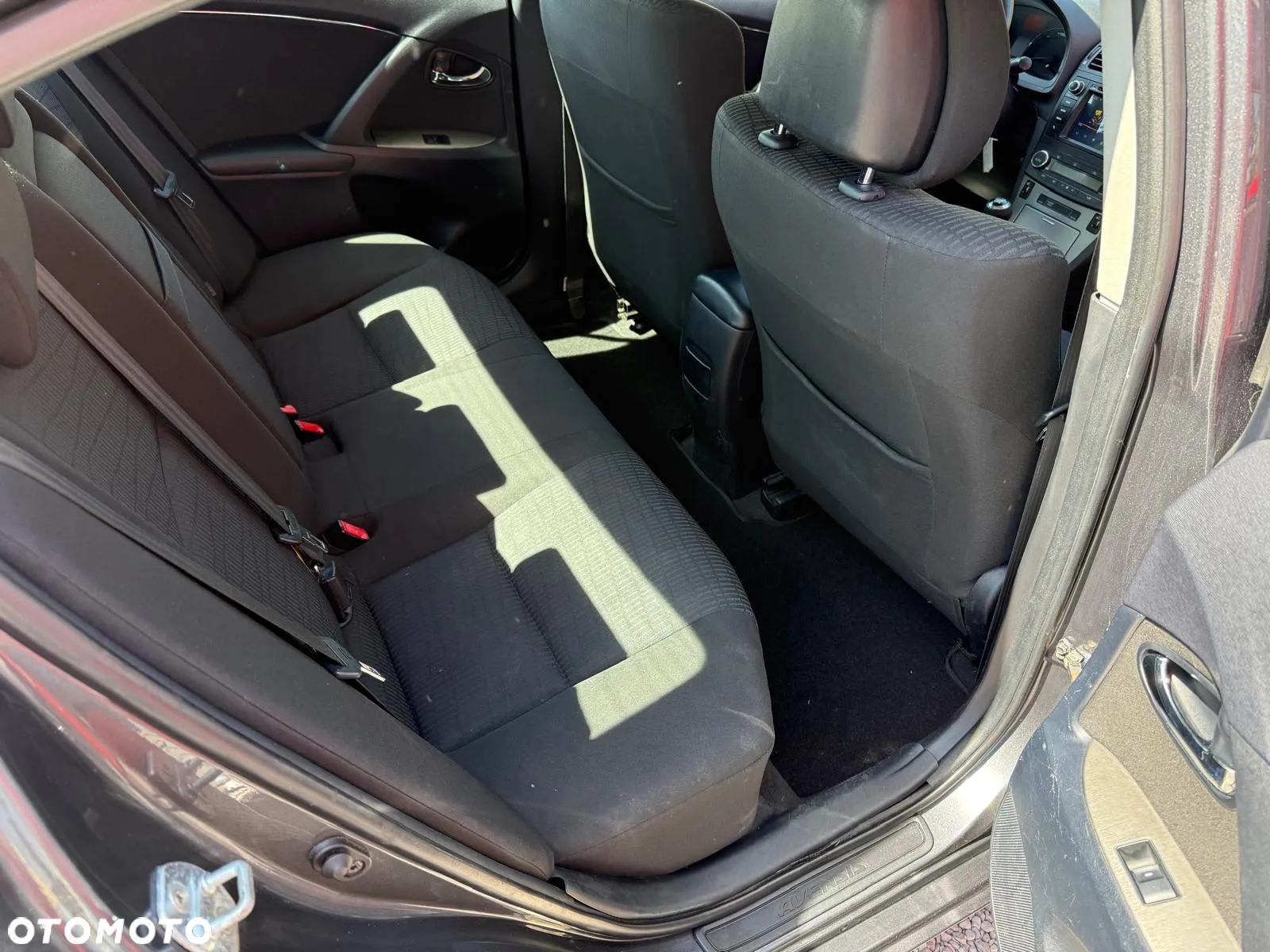 Toyota Avensis 2.0 Prestige NAVI - 9