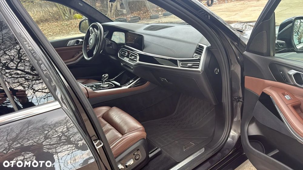 BMW X7 - 6