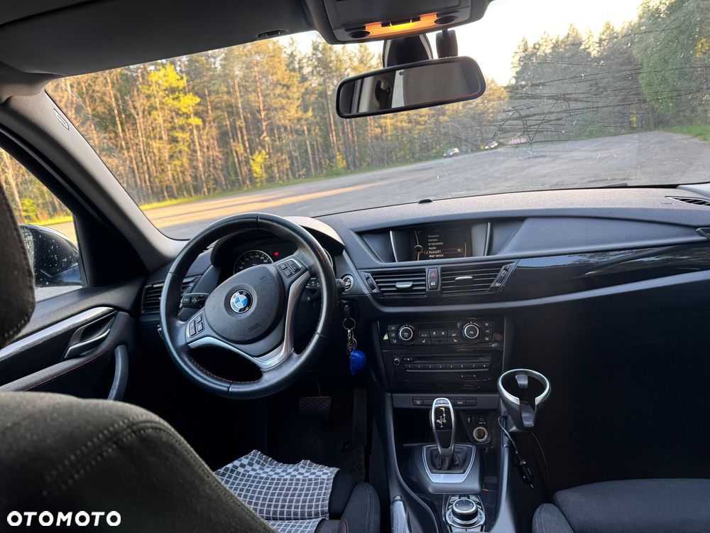 BMW X1 sDrive20d Sport Line - 8