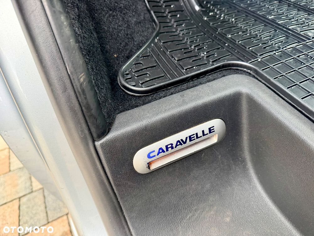 Volkswagen Caravelle 2.0 TDI L2 Highline - 21