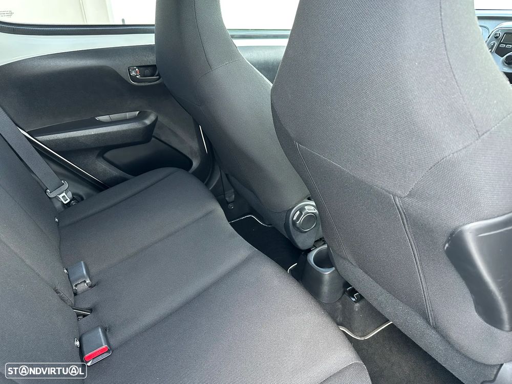 Peugeot 108 1.0 VTi Style - 33