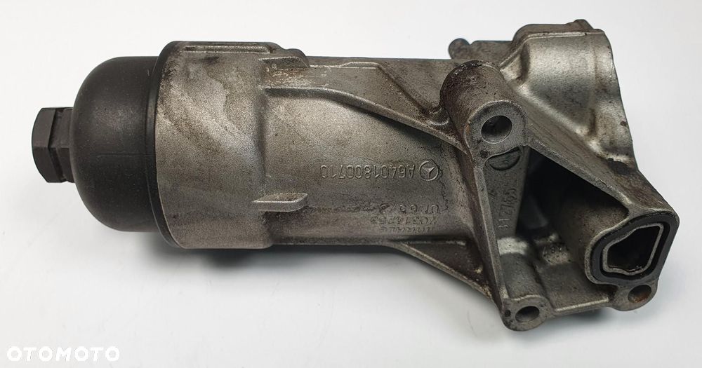 OBUDOWA FILTRA OLEJU MERCEDES W245 CDI A6401800710