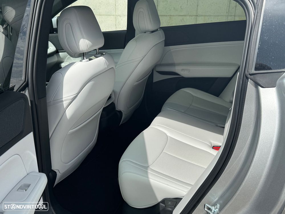 Xpeng G6 87.5 kWh Long Range - 4