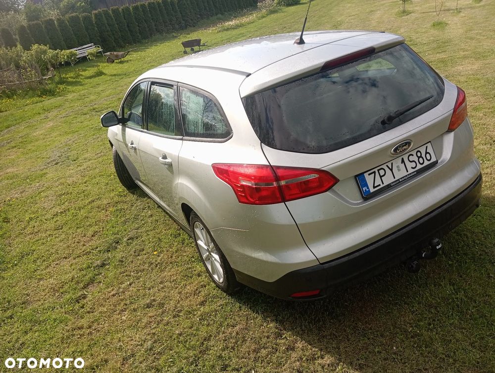 Ford Focus 1.5 TDCi DPF Start-Stopp-System Business - 10