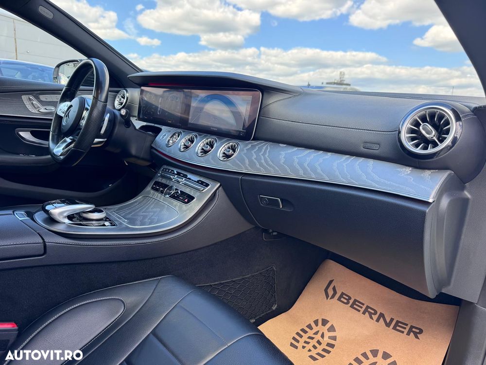 Mercedes-Benz CLS 400 d 4MATIC 9G-TRONIC AMG Line - 22