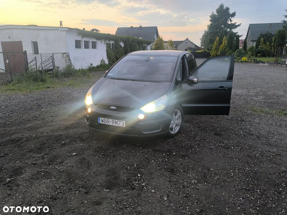 Ford S-Max 2.0 TDCi Titanium - 9