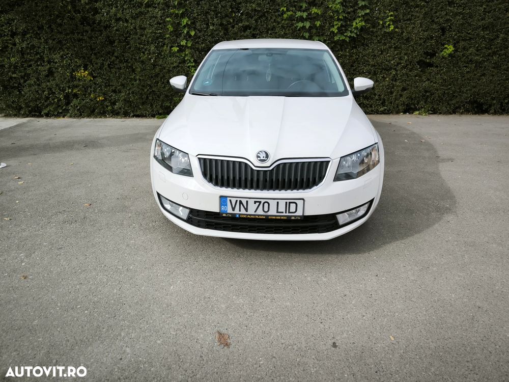 Skoda Octavia - 1