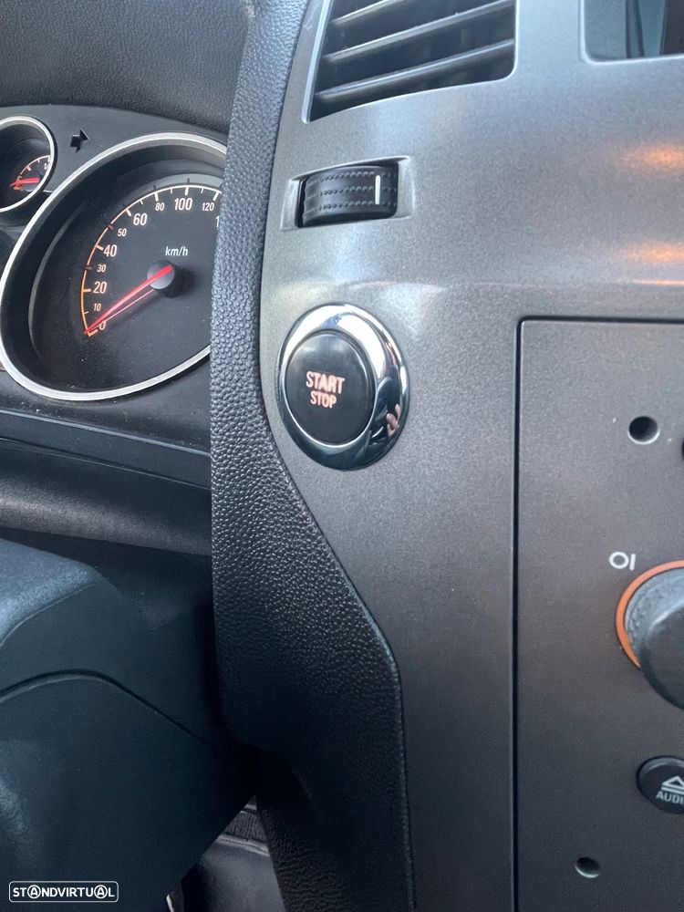 Opel Zafira 1.9 CDTI Active S. Edition - 21